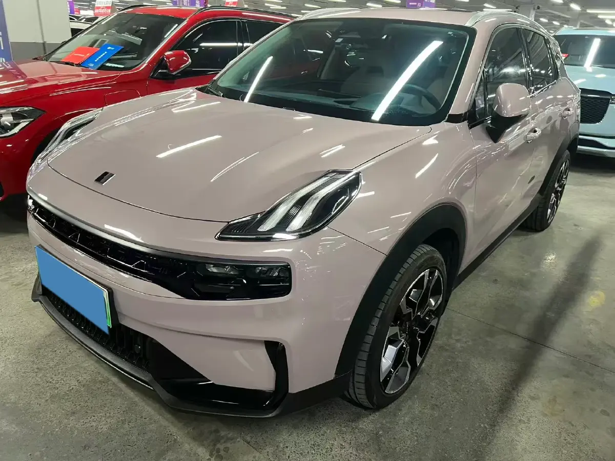2023 LYNK&CO 06 EM-P 1.5T 177HP L3 7DCT PHEV 15.5KWH