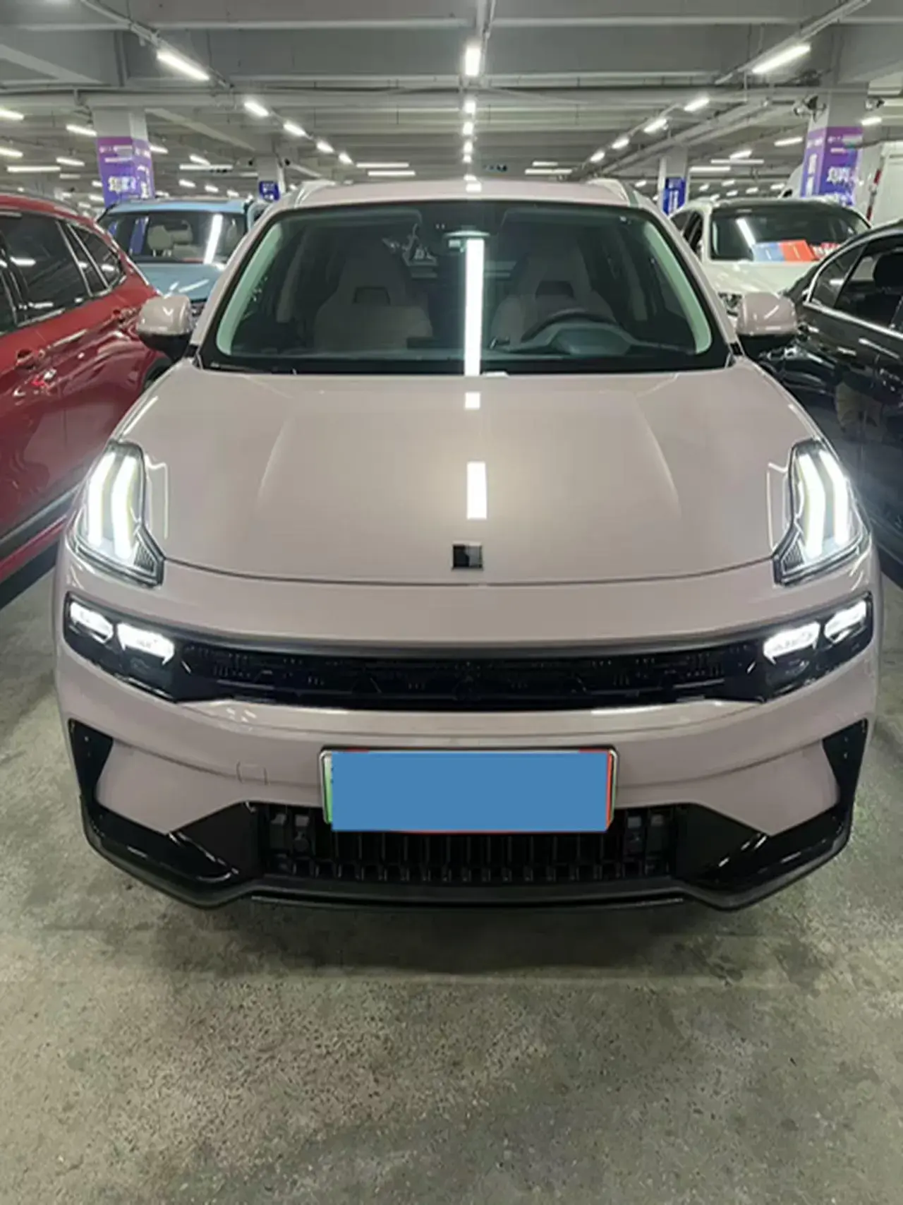 2023 LYNK&CO 06 thumbnail 2