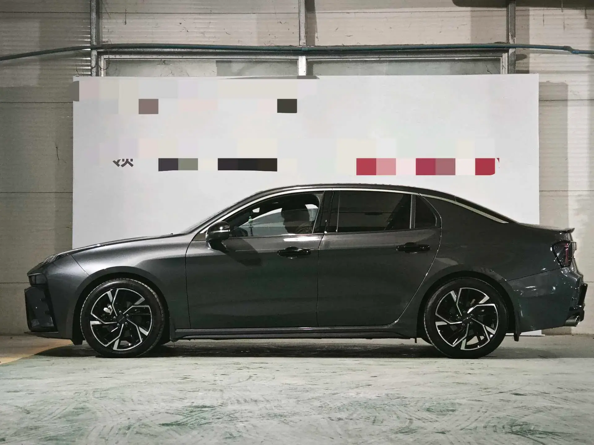 2023 LYNK&CO 03 thumbnail 3