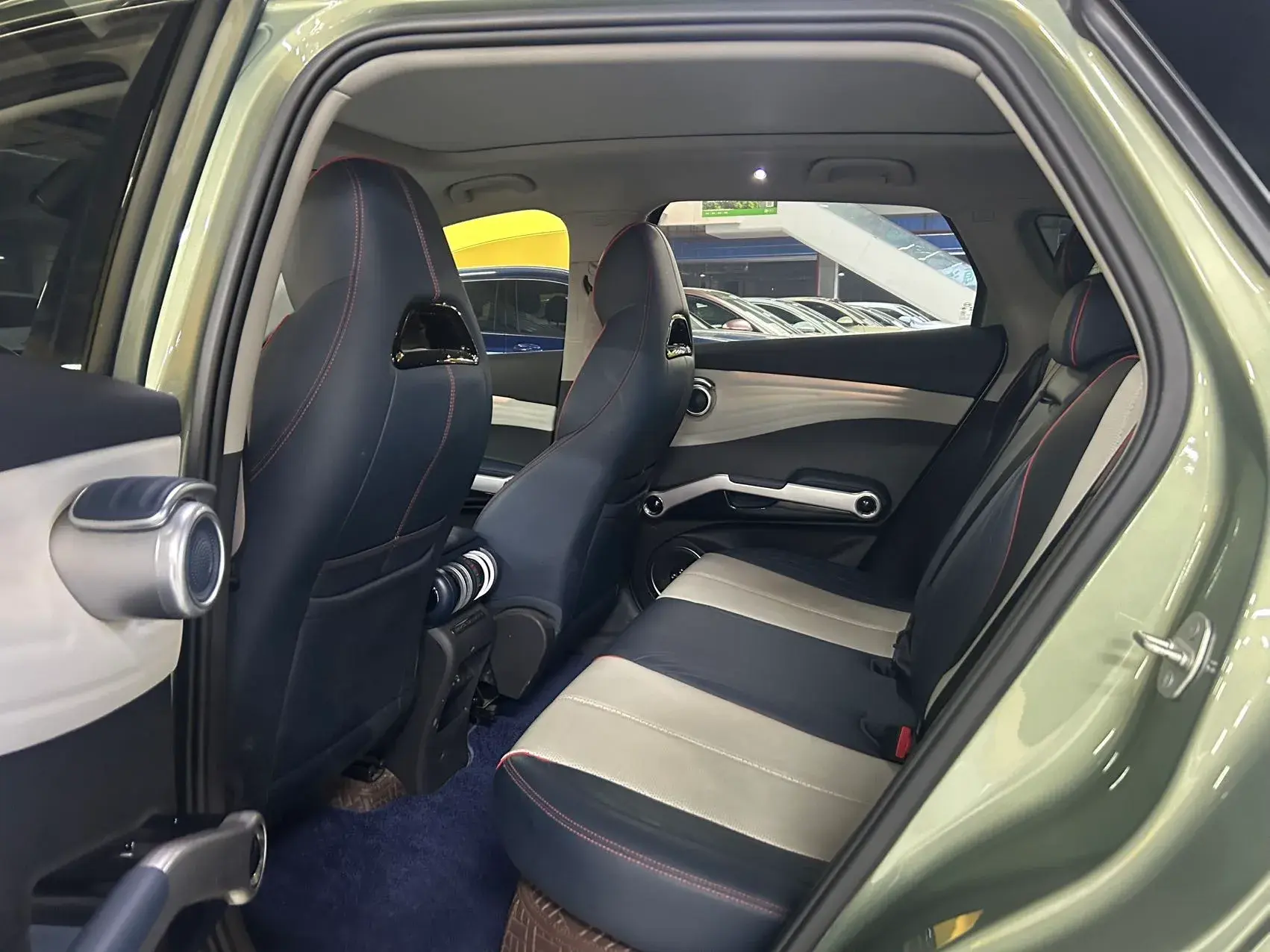 2022 BYD YUAN thumbnail 4