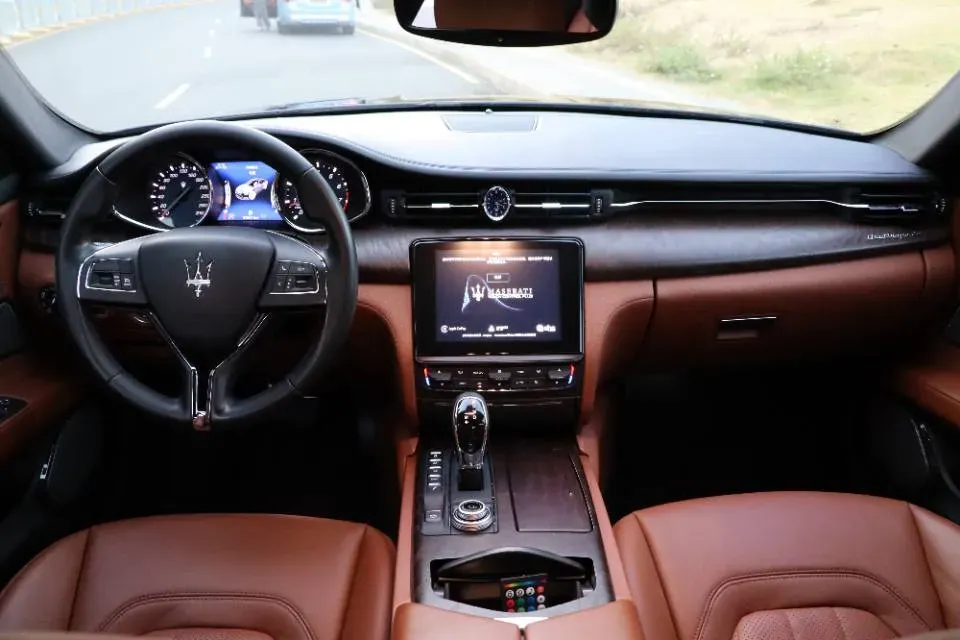 2018 Maserati Quattroporte 3.0T 350HP V6 8AT,autocango,china used car exporter,china ev exporter,chinese used car exporter,chinese used ev exporter