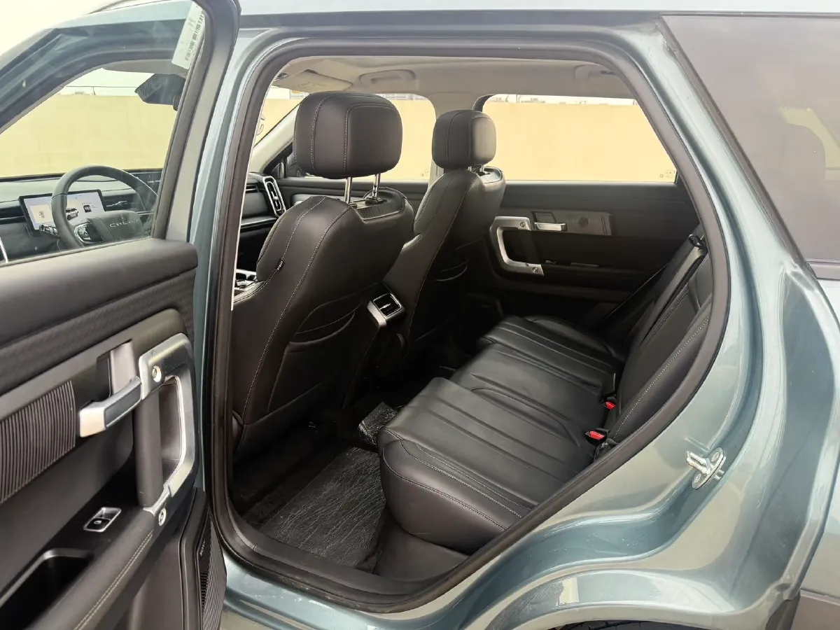 2023 Chery Exploration 06 1.6T 197HP L4 7DCT,autocango,china used car exporter,china ev exporter,chinese used car exporter,chinese used ev exporter