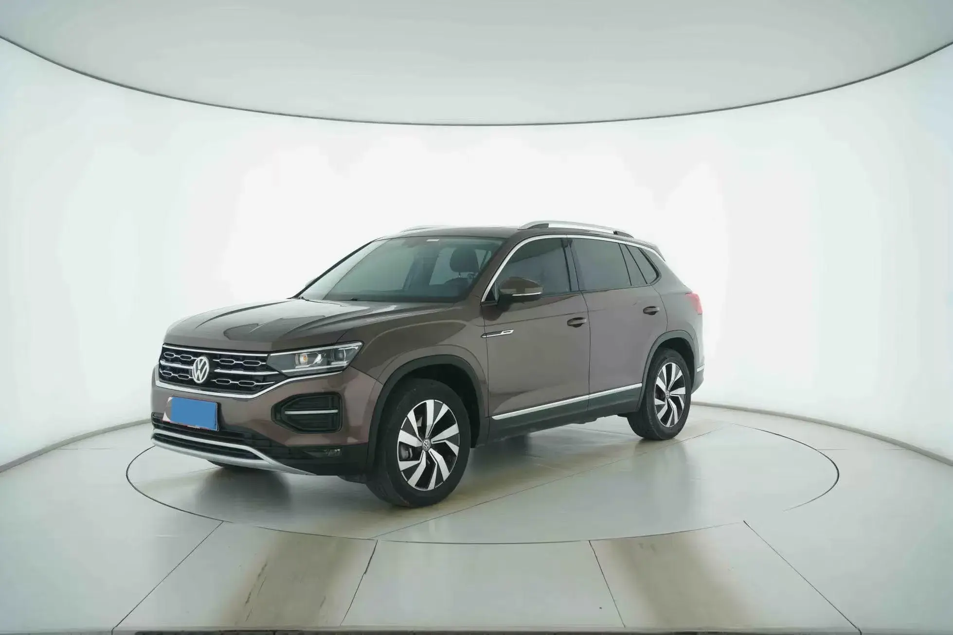 2019 VOLKSWAGEN TAYRON view 1