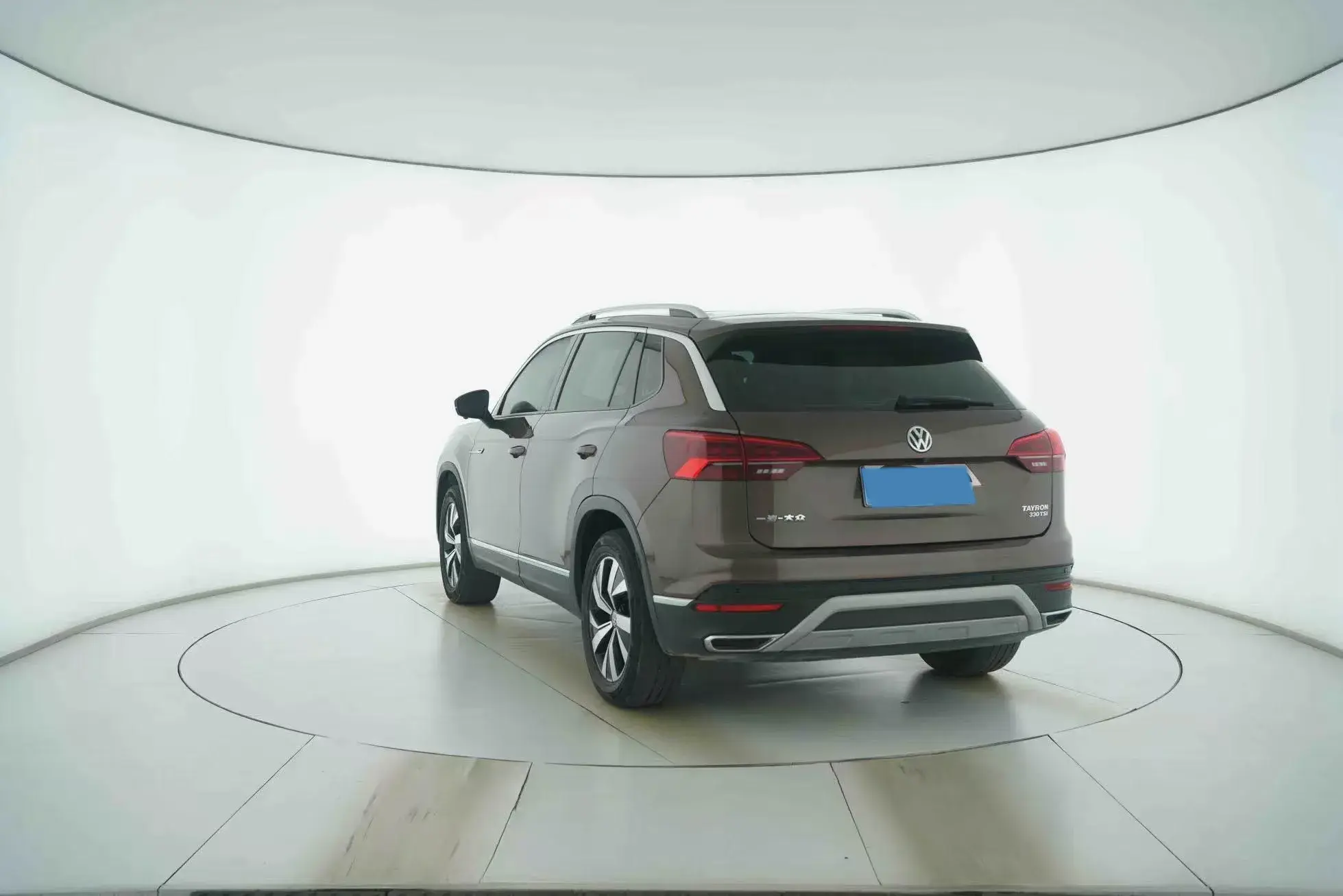 2019 VOLKSWAGEN TAYRON thumbnail 2