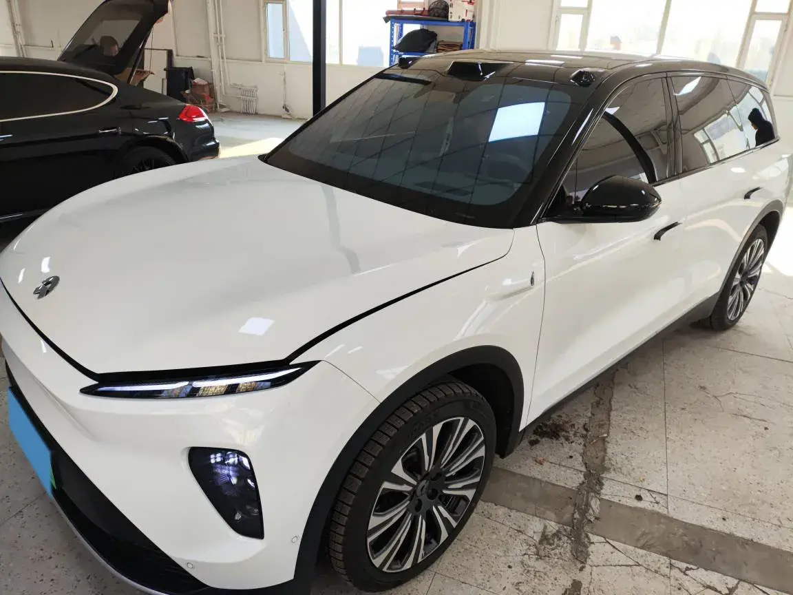 2024 NIO ES8 BEV 75KWH