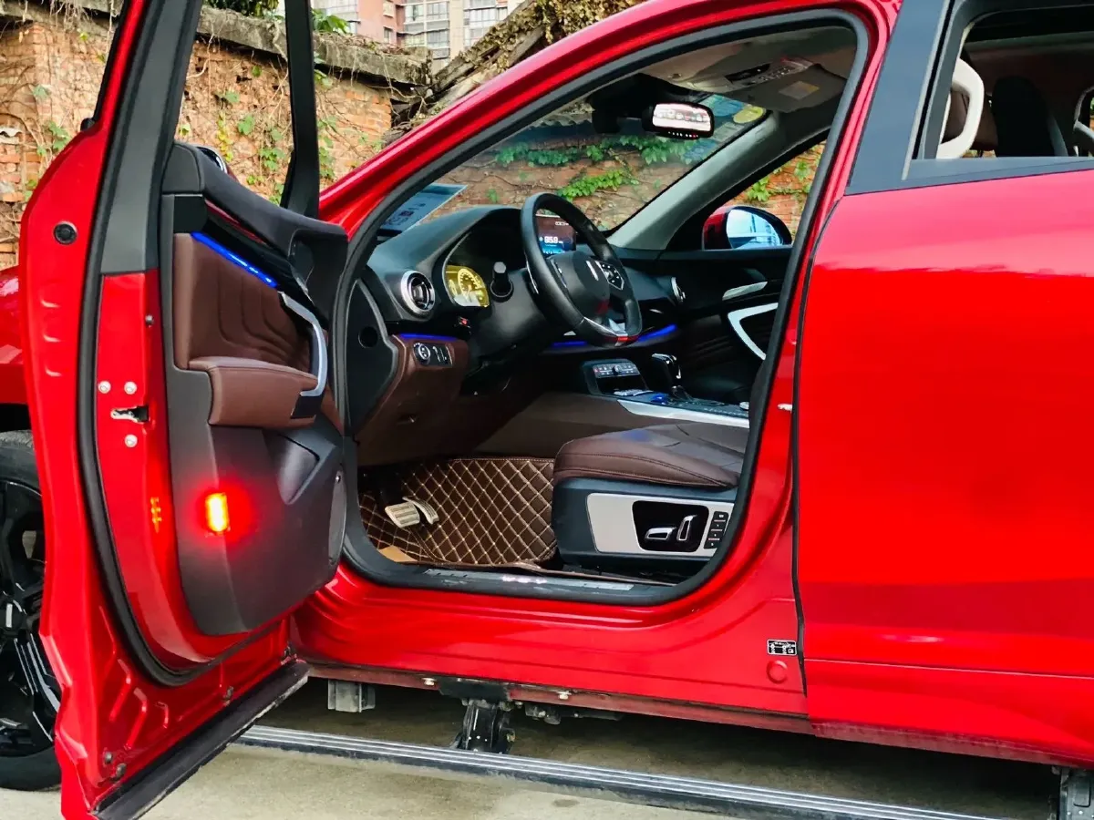 2017 Zotye T700 2.0T 190HP L4 8AT,autocango,china used car exporter,china ev exporter,chinese used car exporter,chinese used ev exporter