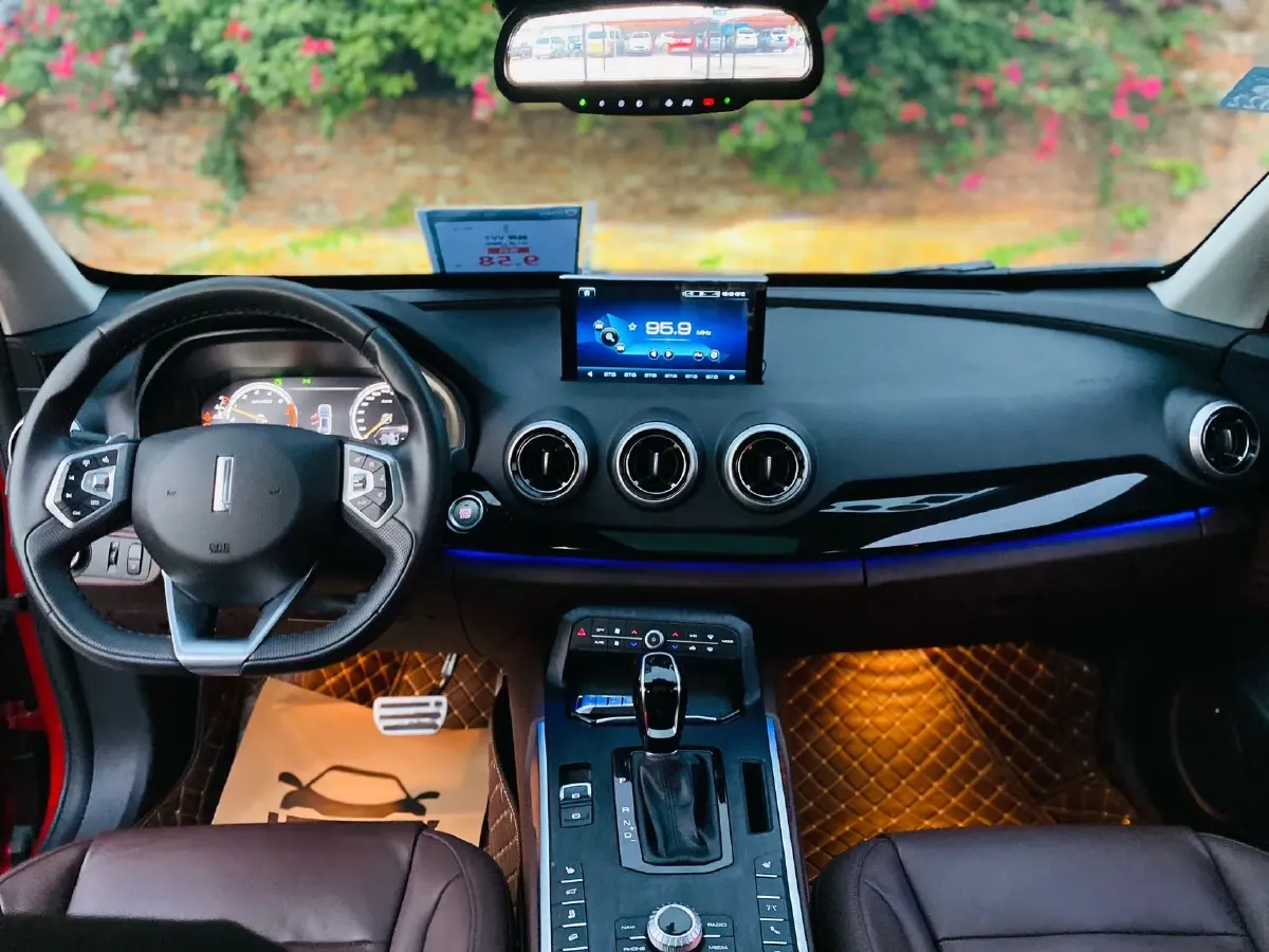 2017 Zotye T700 2.0T 190HP L4 8AT,autocango,china used car exporter,china ev exporter,chinese used car exporter,chinese used ev exporter