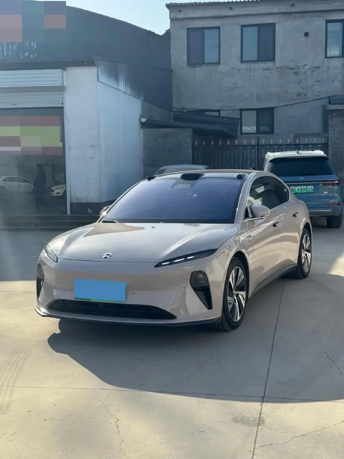 2024 NIO ET5 BEV 75KWH