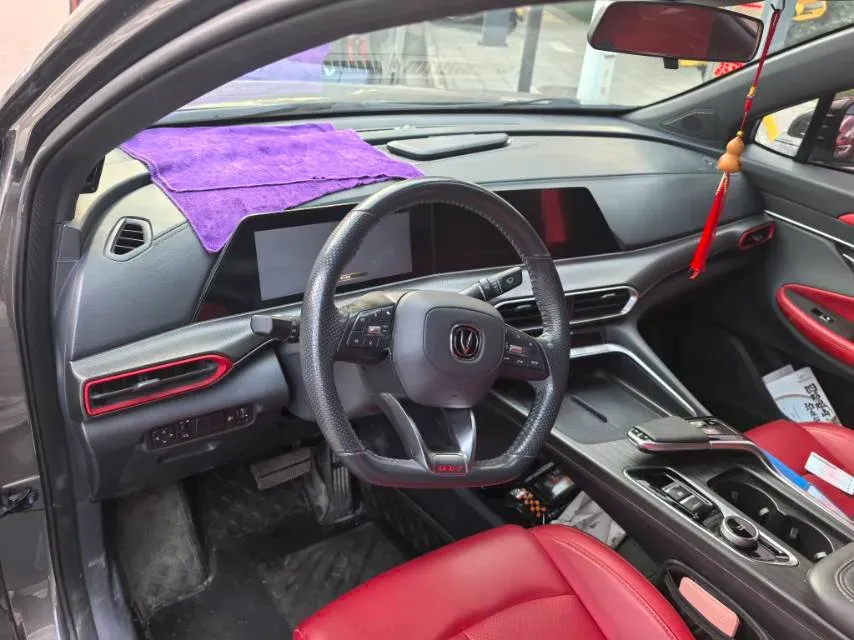 2020 ChangAn UNI-T 1.5T 180HP L4 7DCT,autocango,china used car exporter,china ev exporter,chinese used car exporter,chinese used ev exporter