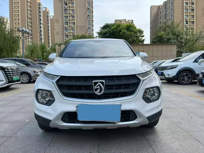 2017 BaoJun 510 1.5L 112HP L4 6MT,autocango,china used car exporter,china ev exporter,chinese used car exporter,chinese used ev exporter