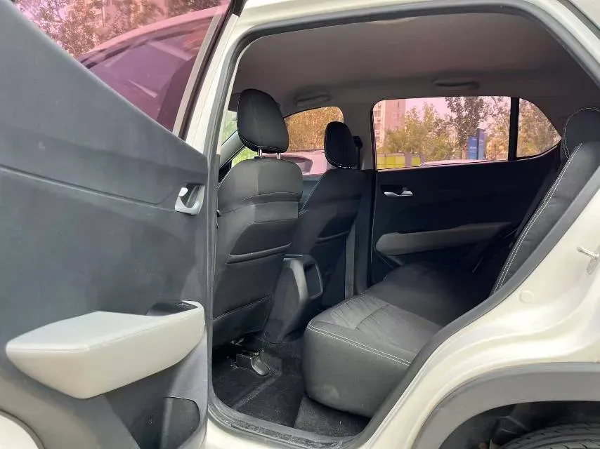 2017 BaoJun 510 1.5L 112HP L4 6MT,autocango,china used car exporter,china ev exporter,chinese used car exporter,chinese used ev exporter