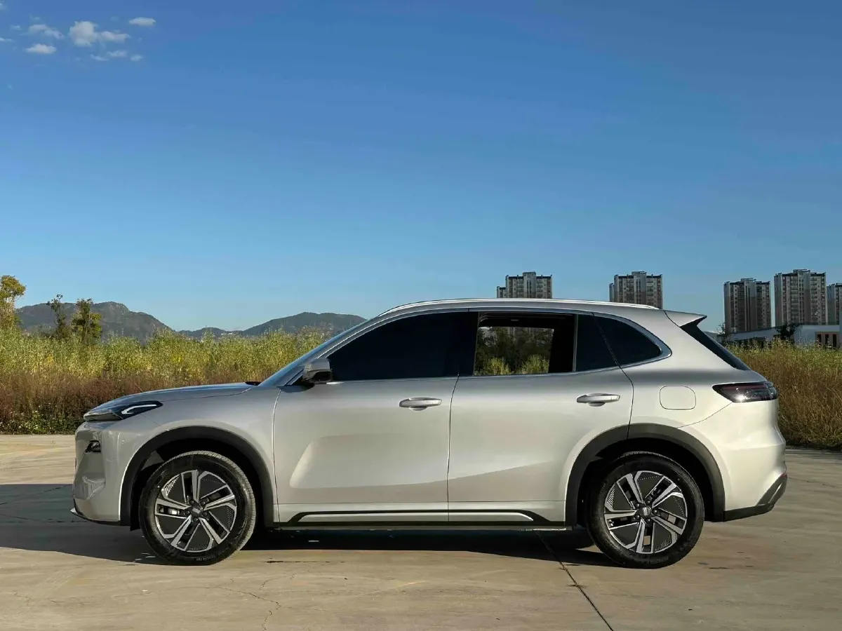 2025 Geely Galaxy Starship 7 1.5L 112HP L4 1DHT PHEV 19.09KWH,autocango,china used car exporter,china ev exporter,chinese used car exporter,chinese used ev exporter