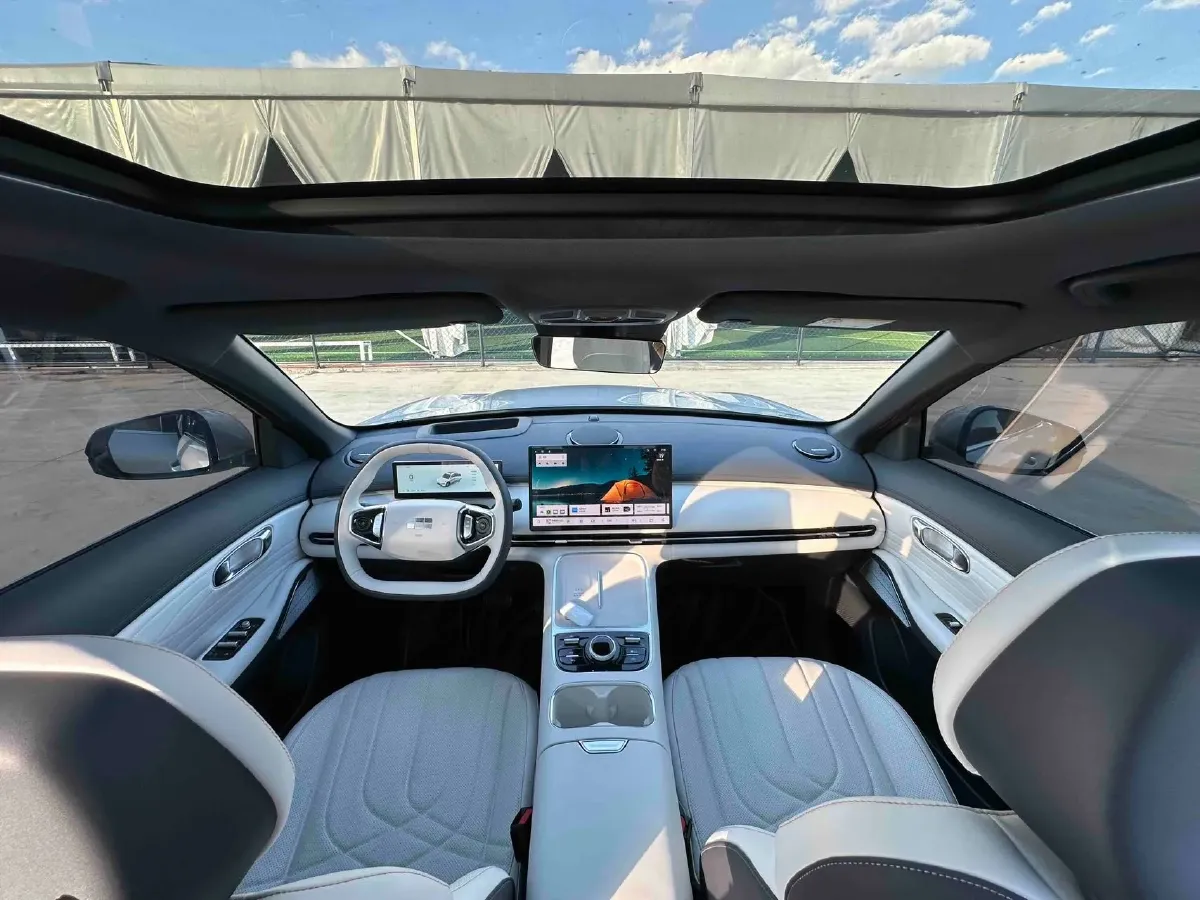 2025 Geely Galaxy Starship 7 1.5L 112HP L4 1DHT PHEV 19.09KWH,autocango,china used car exporter,china ev exporter,chinese used car exporter,chinese used ev exporter