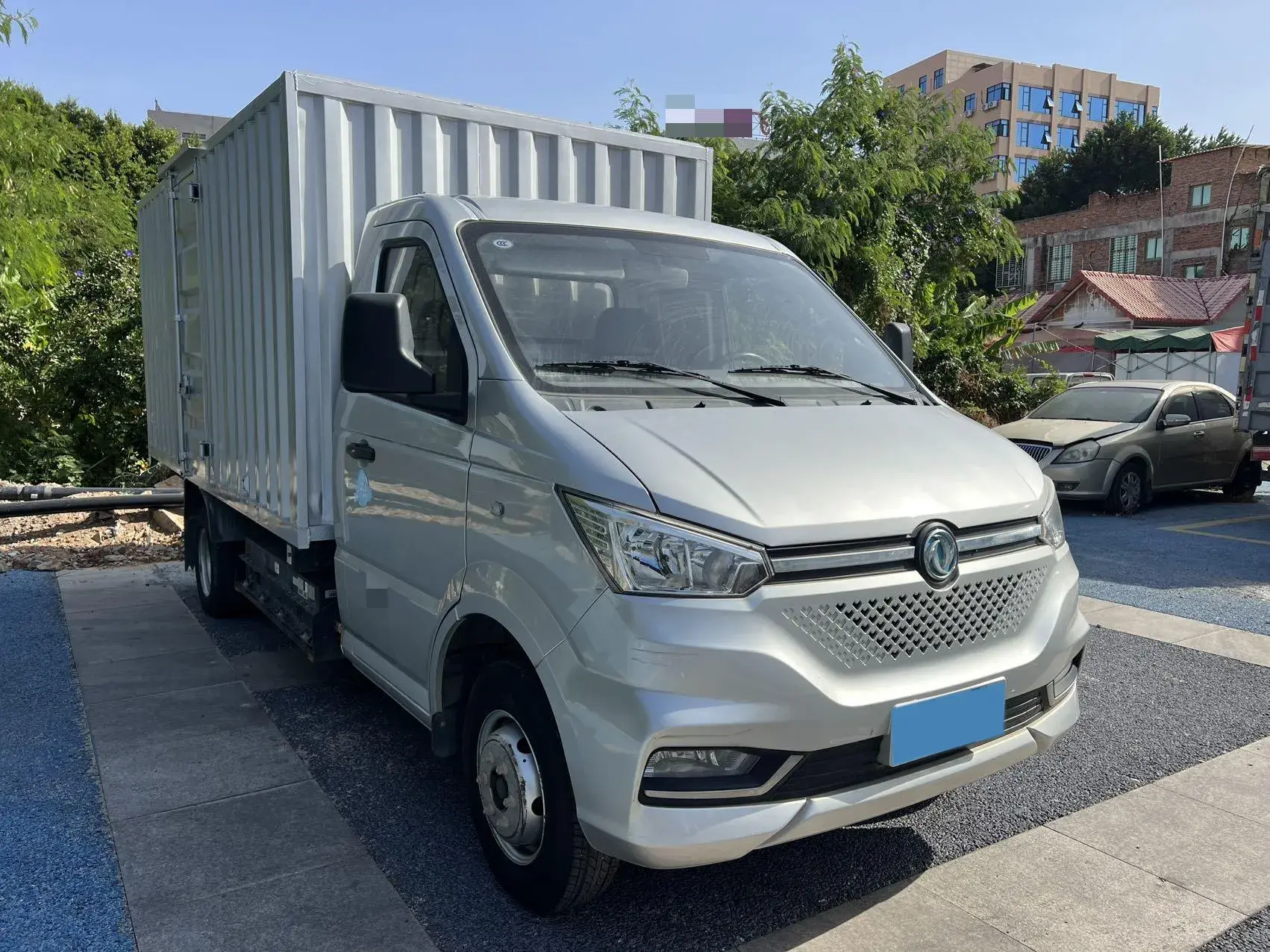 2022 DONGFENG NAMMI thumbnail 3