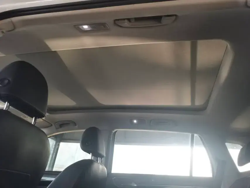 2019 VOLKSWAGEN TAYRON thumbnail 4