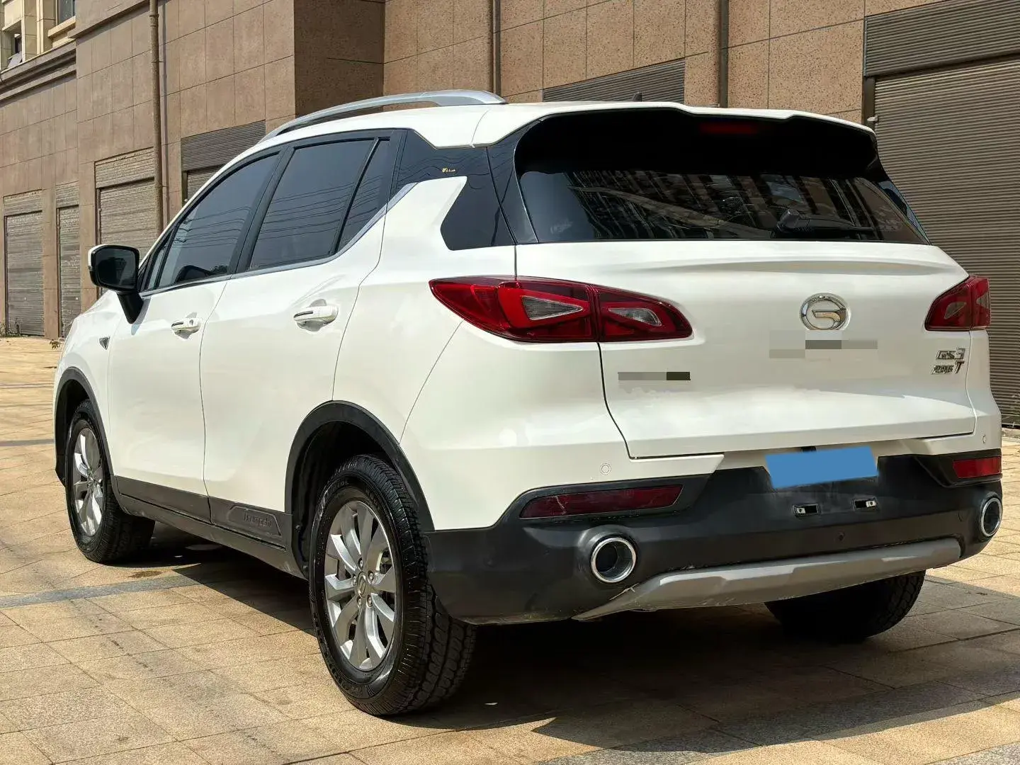 2019 GAC TRUMPCHI thumbnail 3