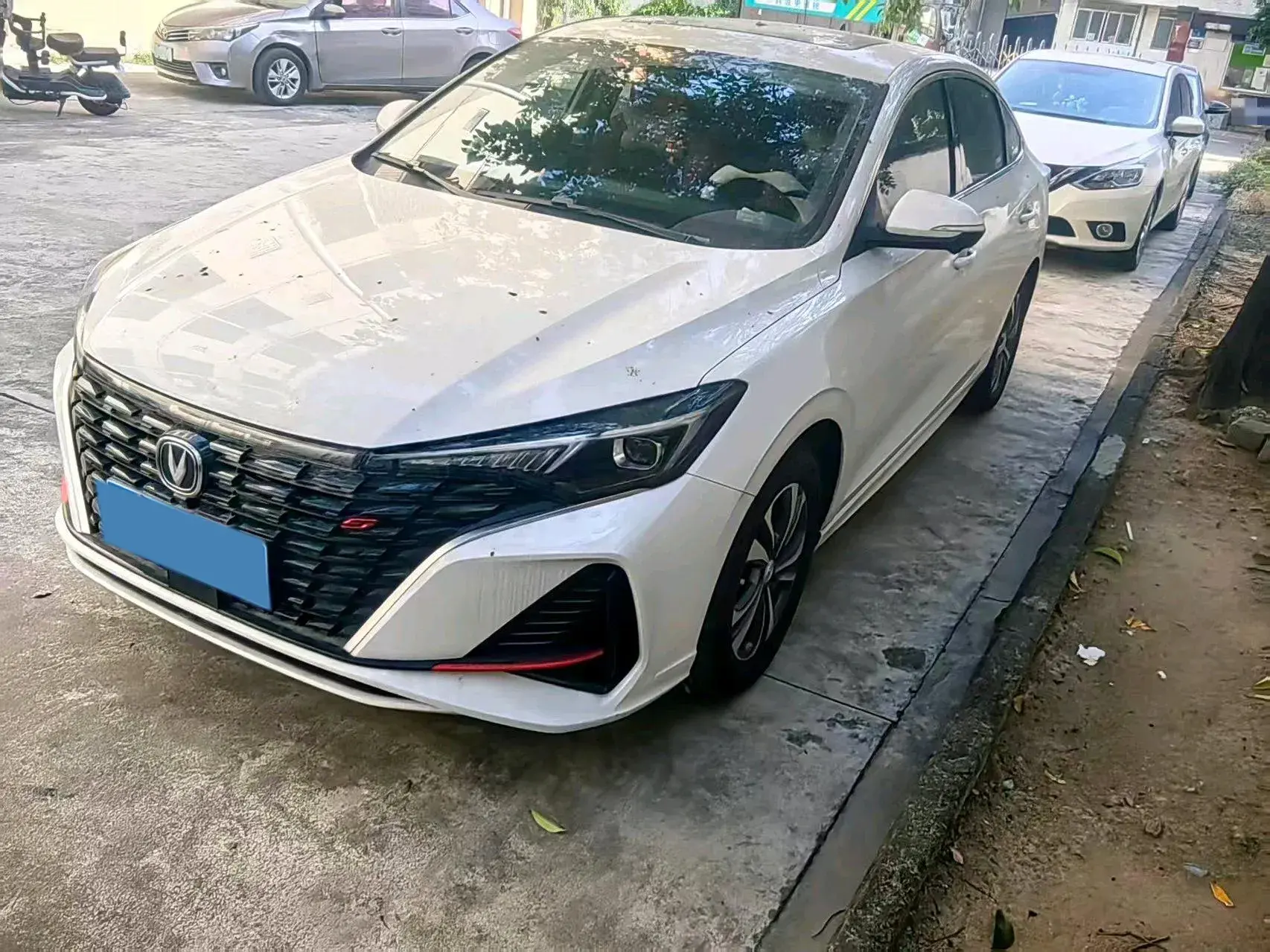 2024 CHANGAN EADO view 1