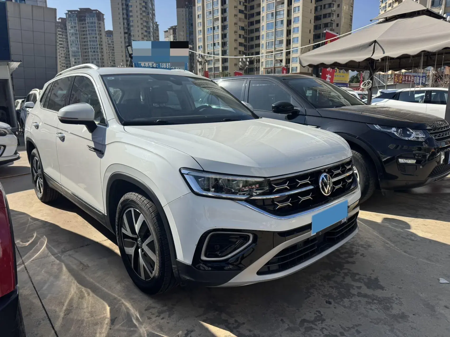 2023 VOLKSWAGEN TAYRON thumbnail 3