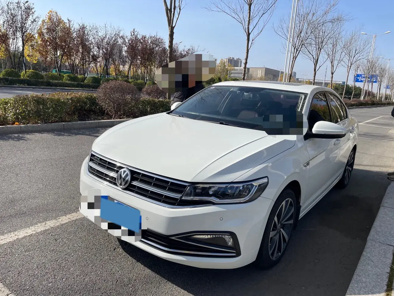 2019 VOLKSWAGEN BORA view 1