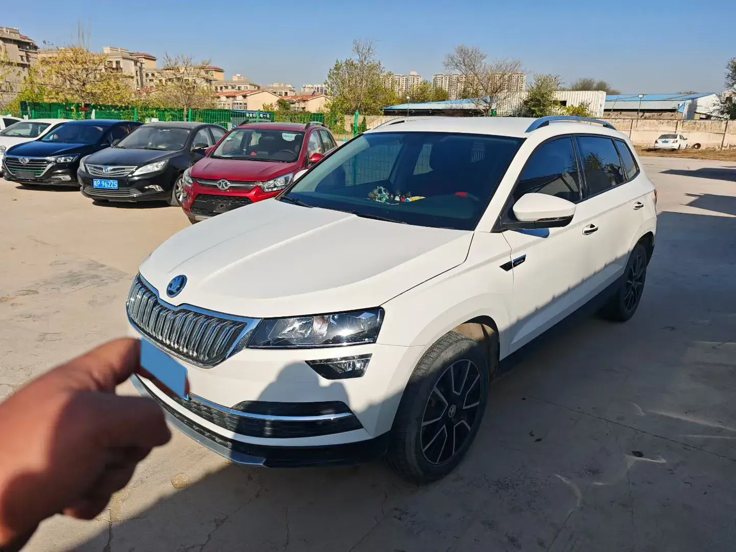 2020 SKODA KAROQ view 1