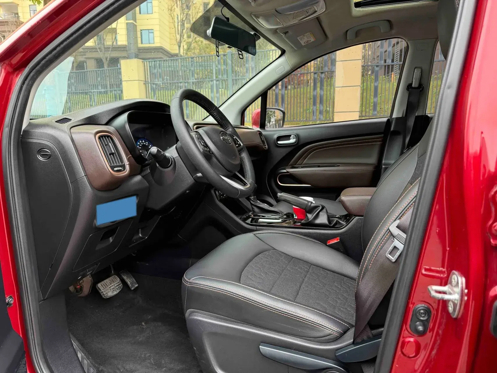 2019 GAC TRUMPCHI thumbnail 4