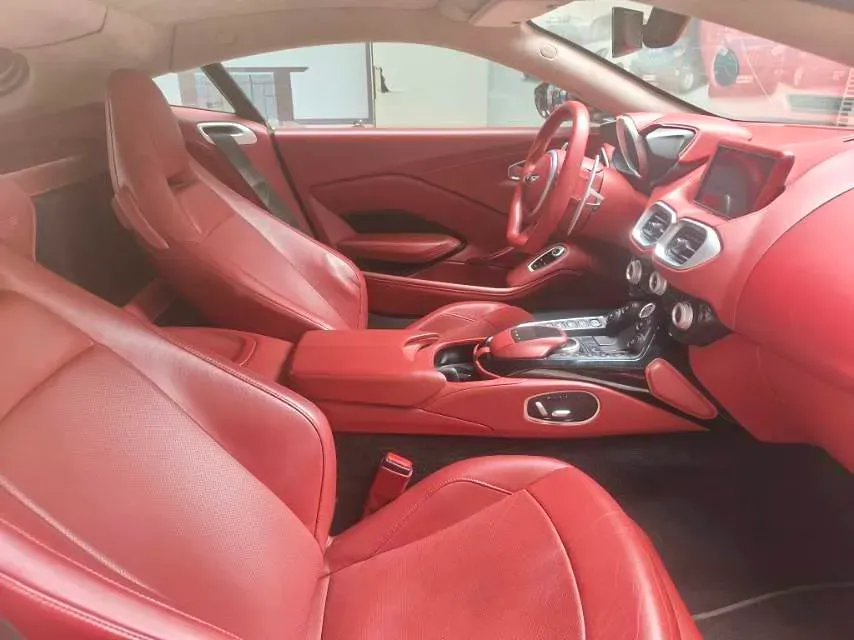 2018 Aston Martin V8 Vantage 4.0T 510HP V8 8AT,autocango,china used car exporter,china ev exporter,chinese used car exporter,chinese used ev exporter