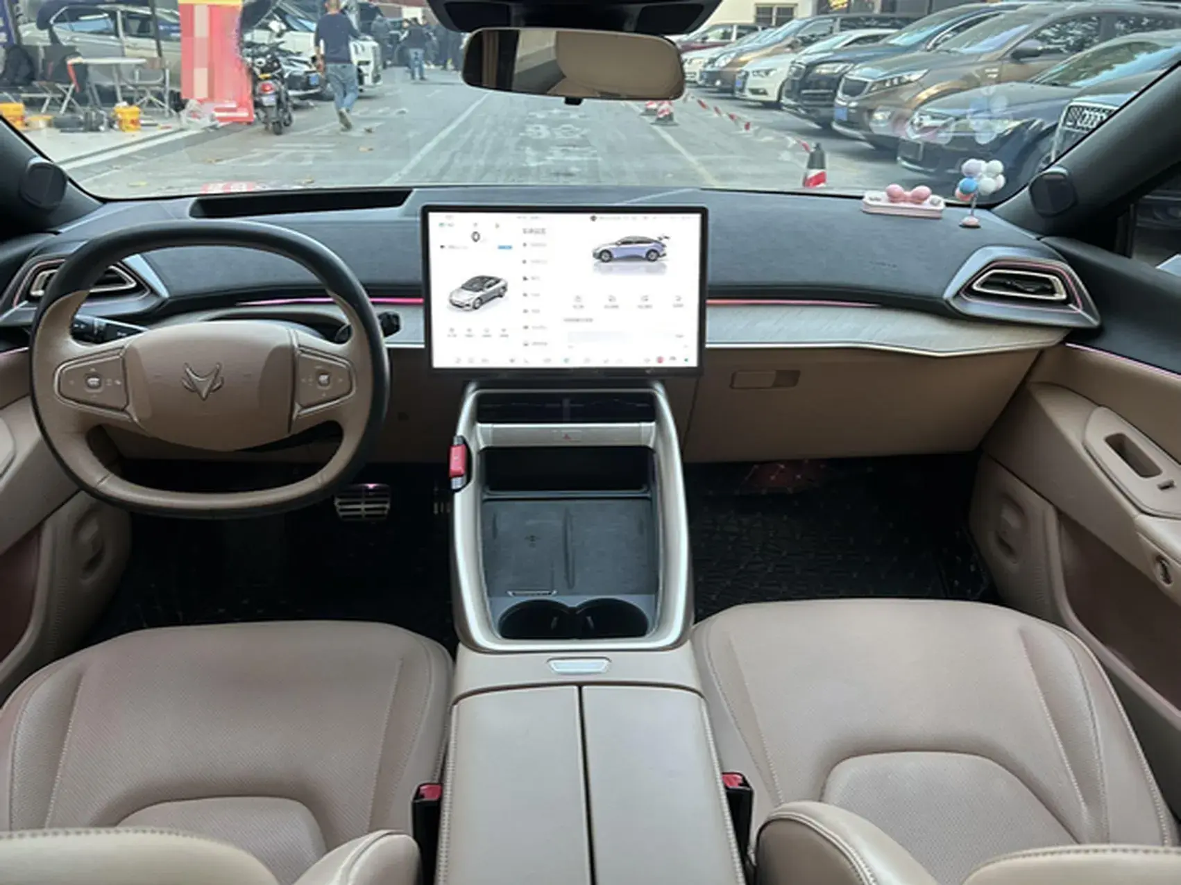 2025 ARCFOX ΑS5 thumbnail 4