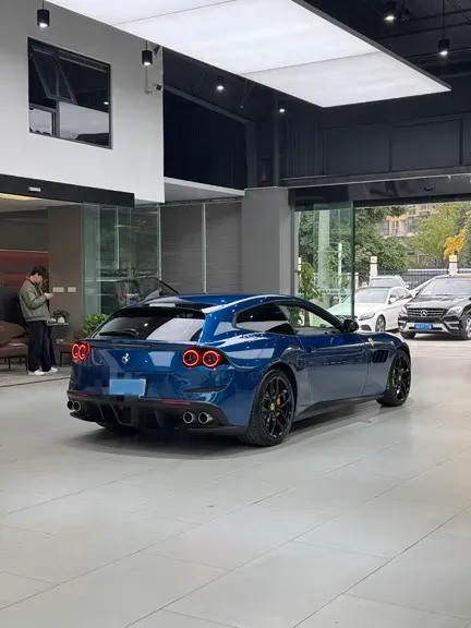 2017 Ferrari GTC4 Lusso 3.9T 609HP V8 7DCT,autocango,china used car exporter,china ev exporter,chinese used car exporter,chinese used ev exporter