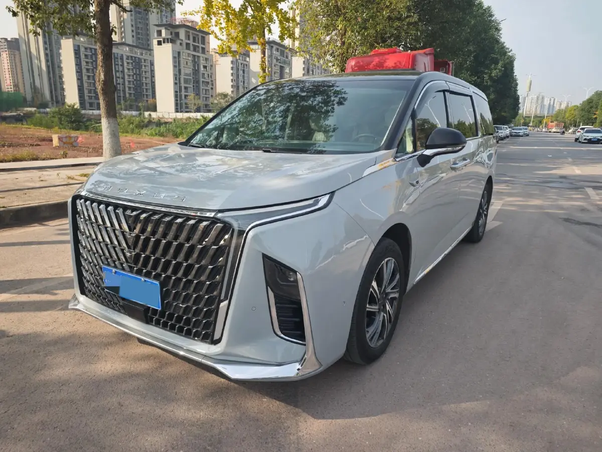 2023 MAXUS G90 2.0T 234HP L4 8AT