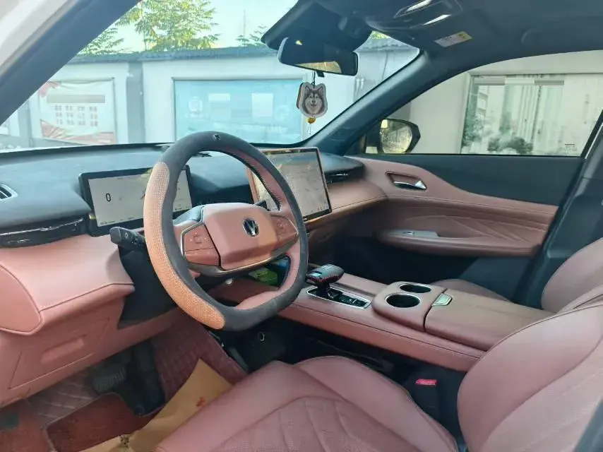 2024 CHANGAN UNI-Z thumbnail 3