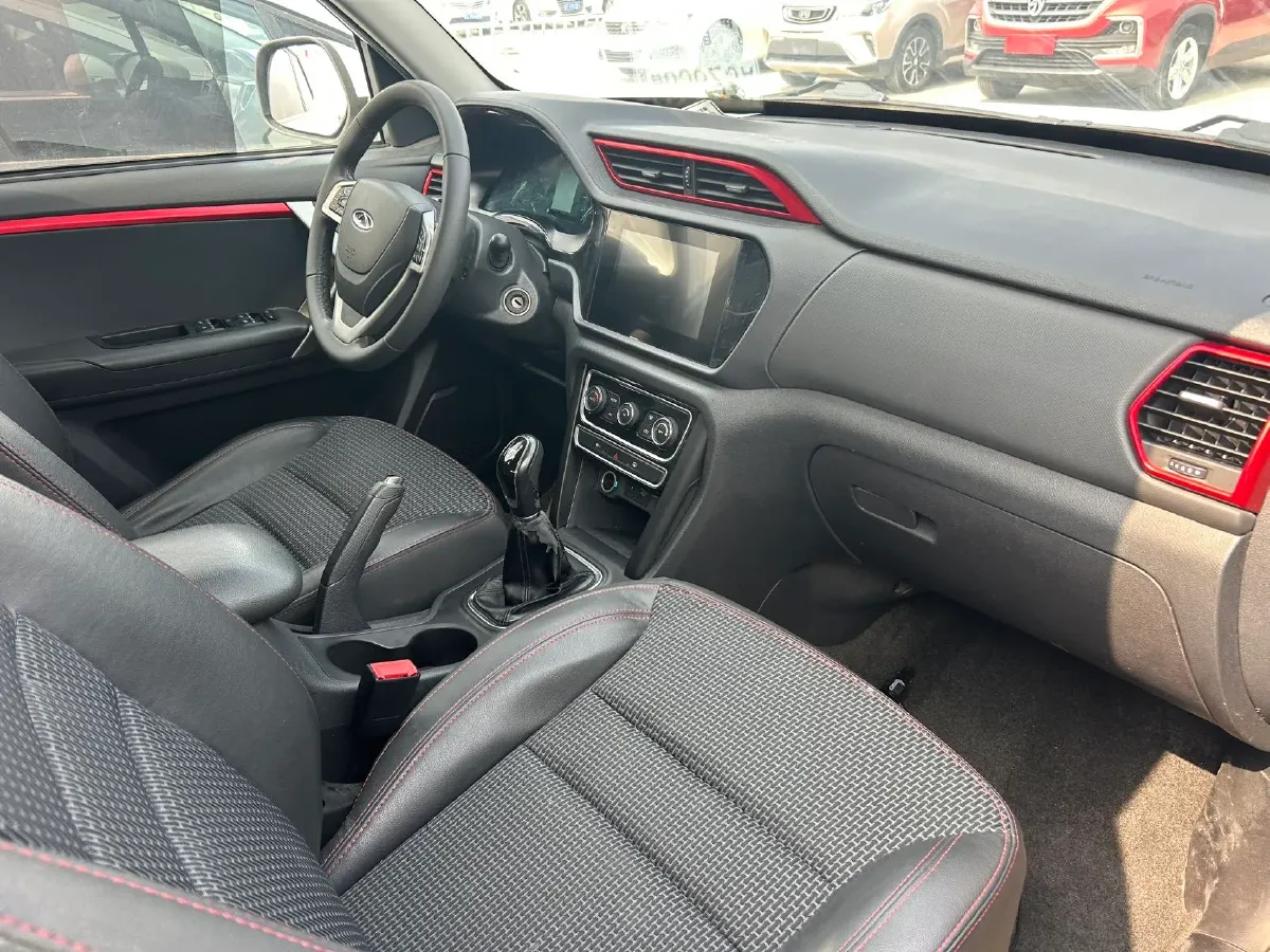 2018 Chery Tiggo 3 1.6L 126HP L4 5MT,autocango,china used car exporter,china ev exporter,chinese used car exporter,chinese used ev exporter