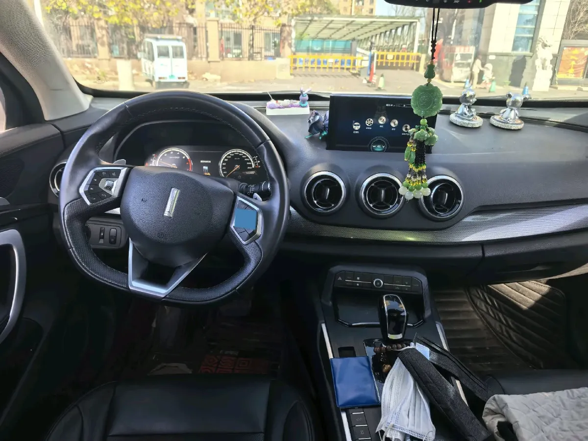 2017 WEY VV7 2.0T 234HP L4 7DCT,autocango,china used car exporter,china ev exporter,chinese used car exporter,chinese used ev exporter