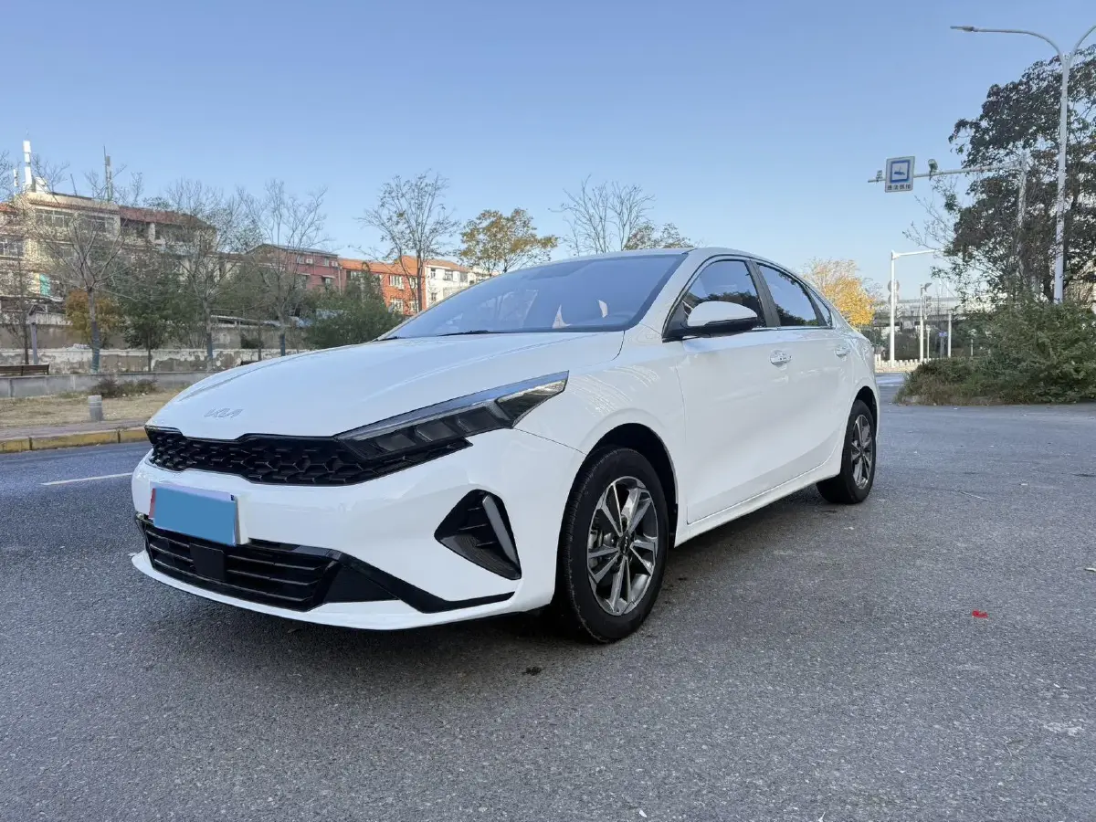 2023 Kia K3 1.4T 140HP L4 7DCT