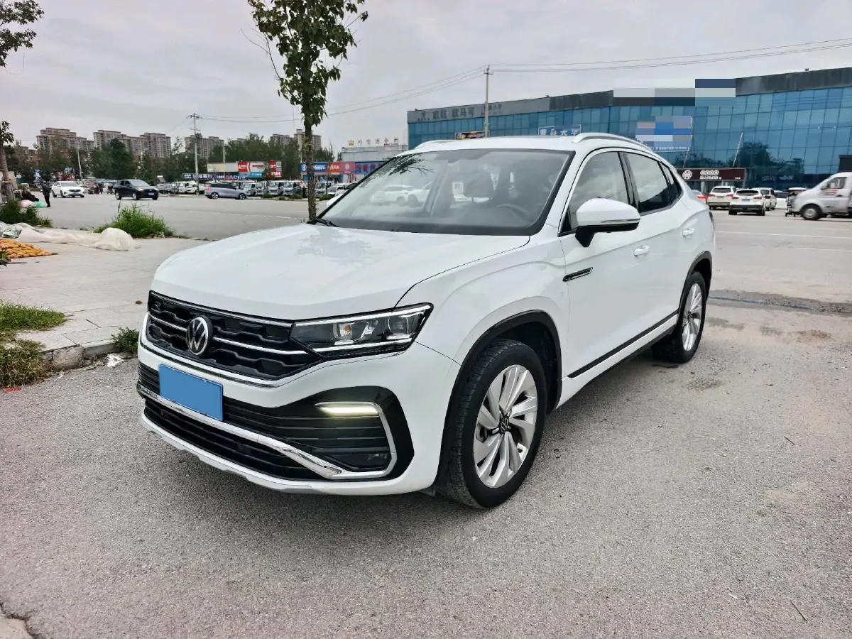 2020 Volkswagen Tayron X 2.0T 186HP L4 7DCT