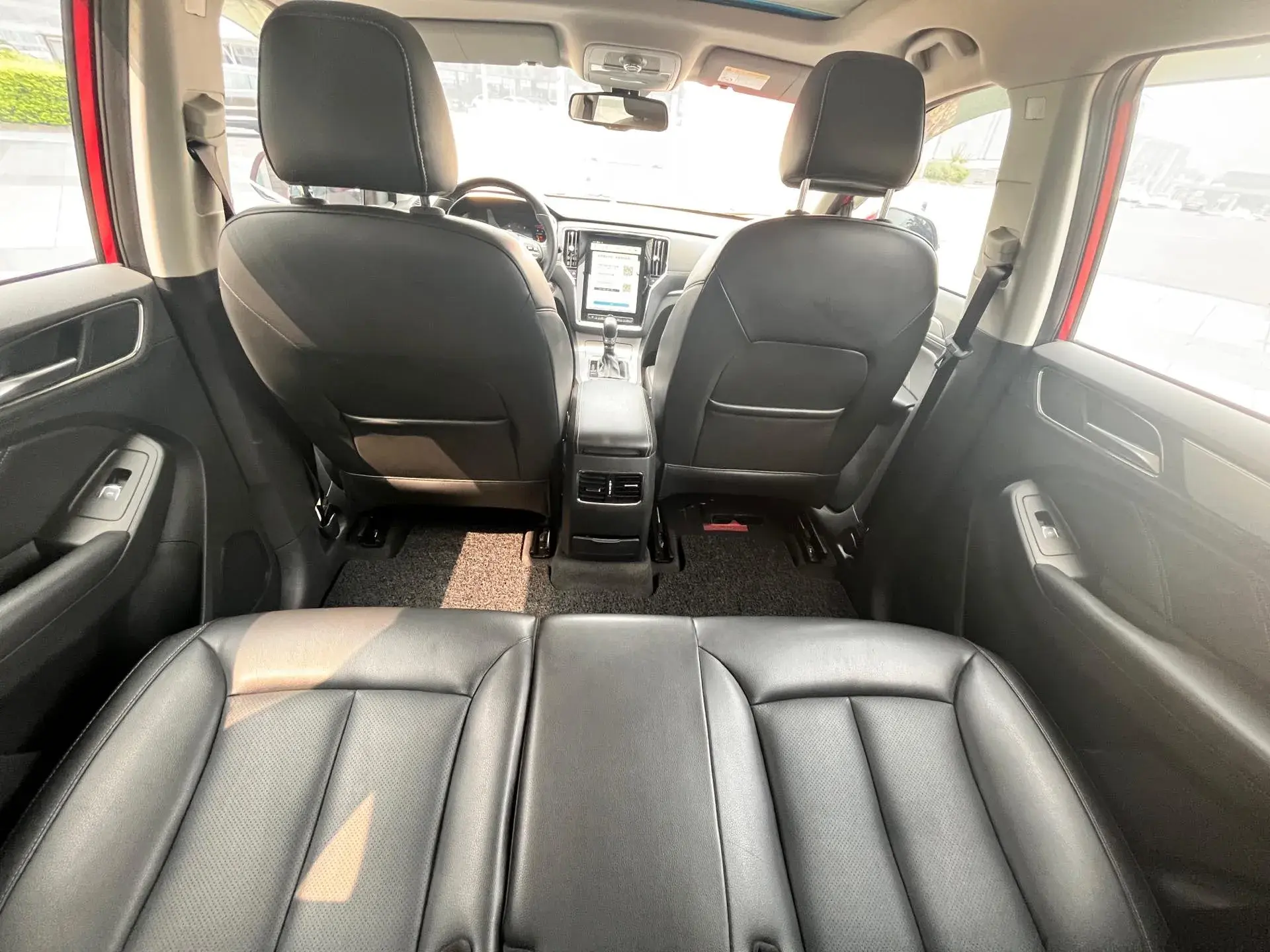 2016 ROEWE RX5 thumbnail 3