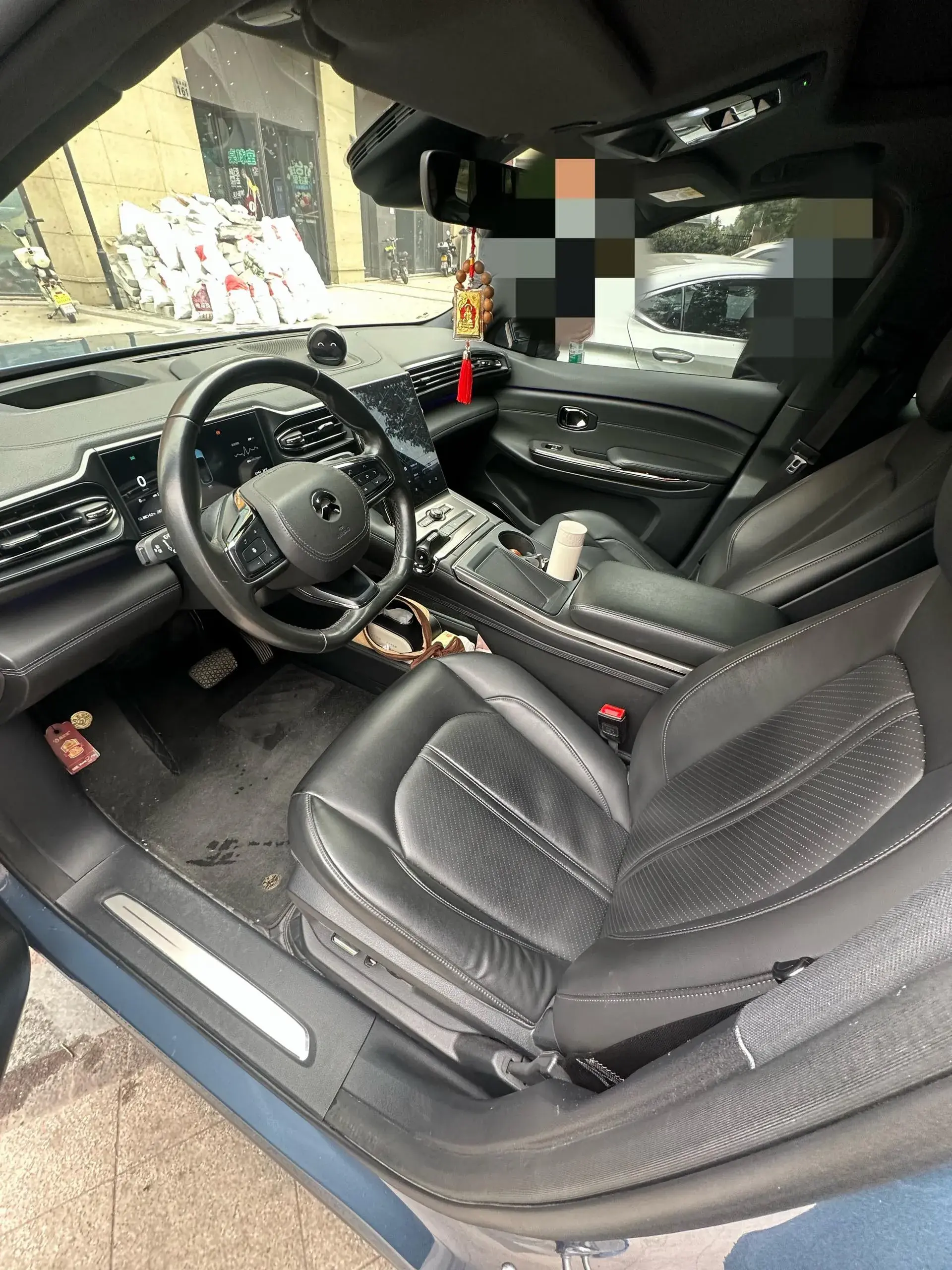 2020 NIO ES6 thumbnail 3