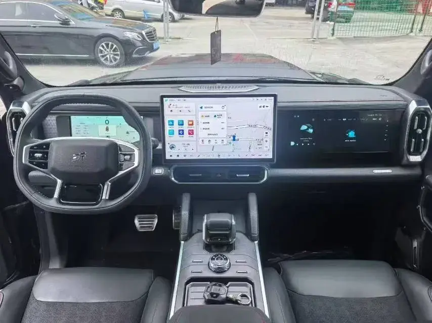 2023 JETOUR TRAVELLER thumbnail 3