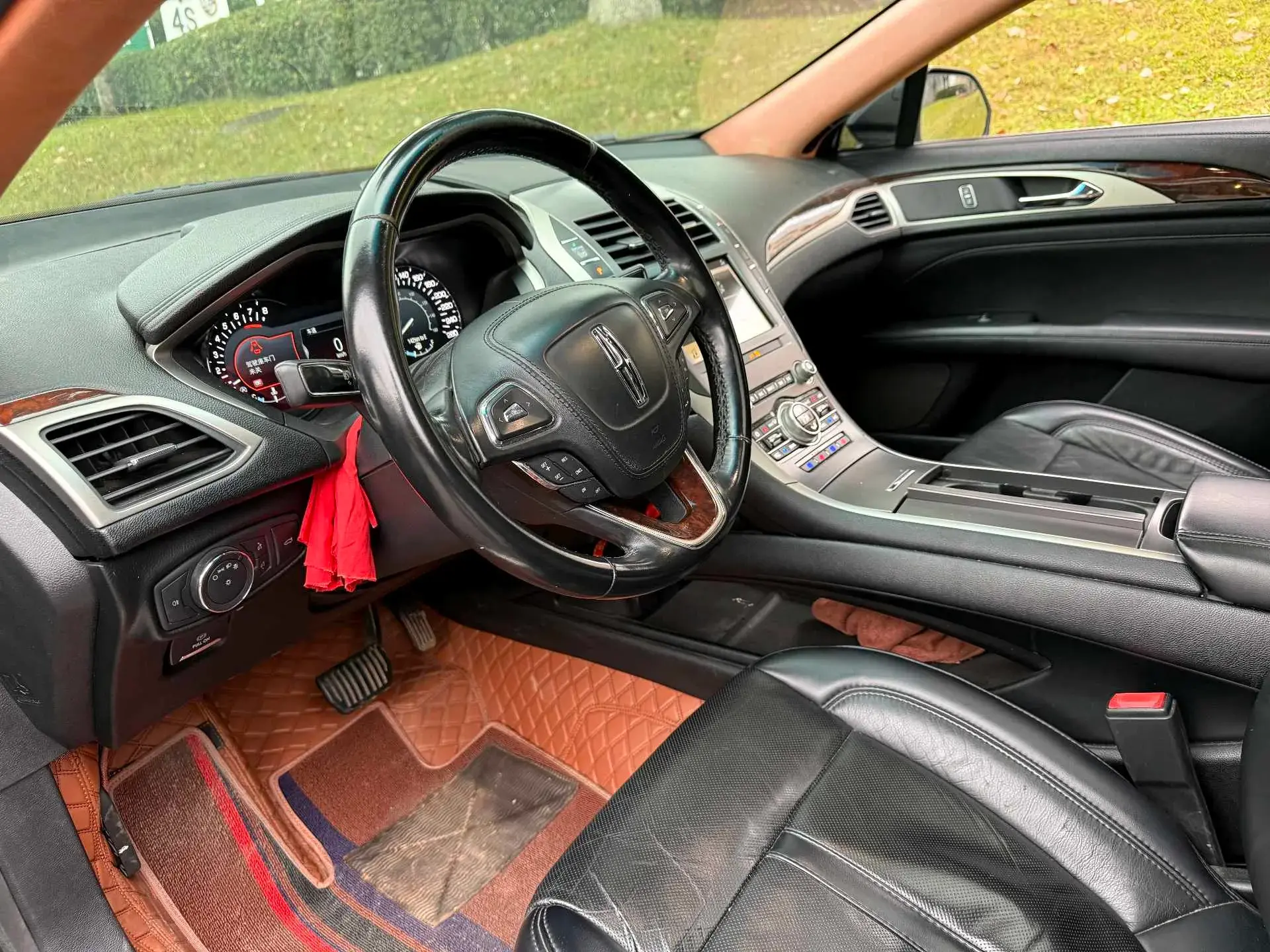 2018 LINCOLN MKZ thumbnail 4