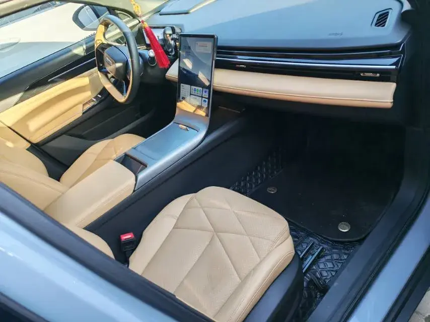 2023 GEELY GALAXY thumbnail 3