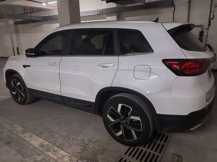 2024 CHANGAN CS75 thumbnail 2