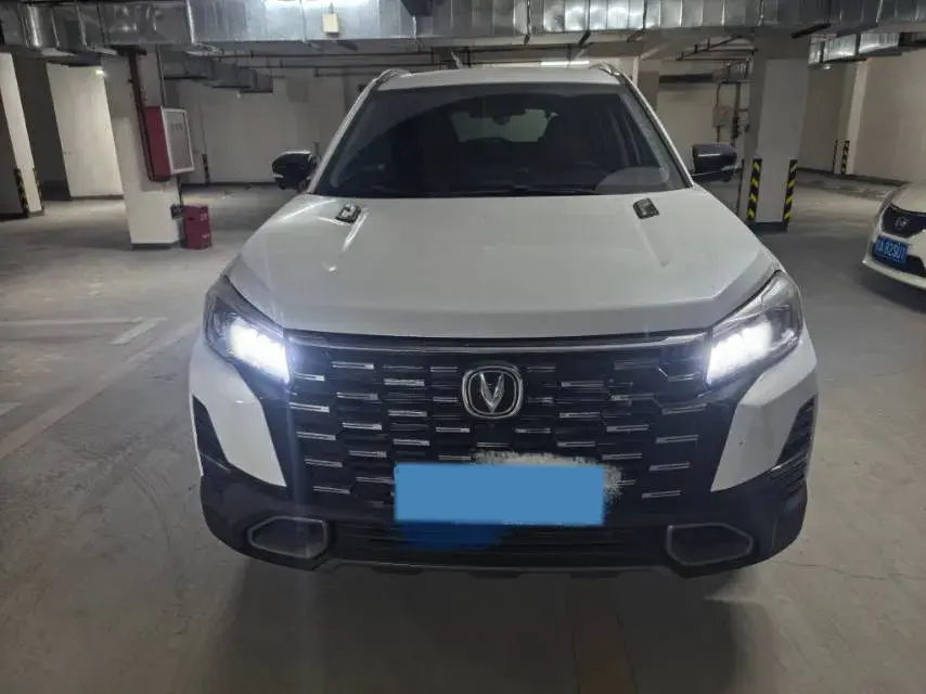 2024 CHANGAN CS75 thumbnail 3