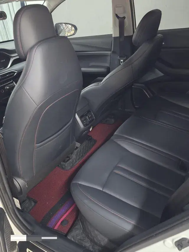 2021 GAC TRUMPCHI thumbnail 3