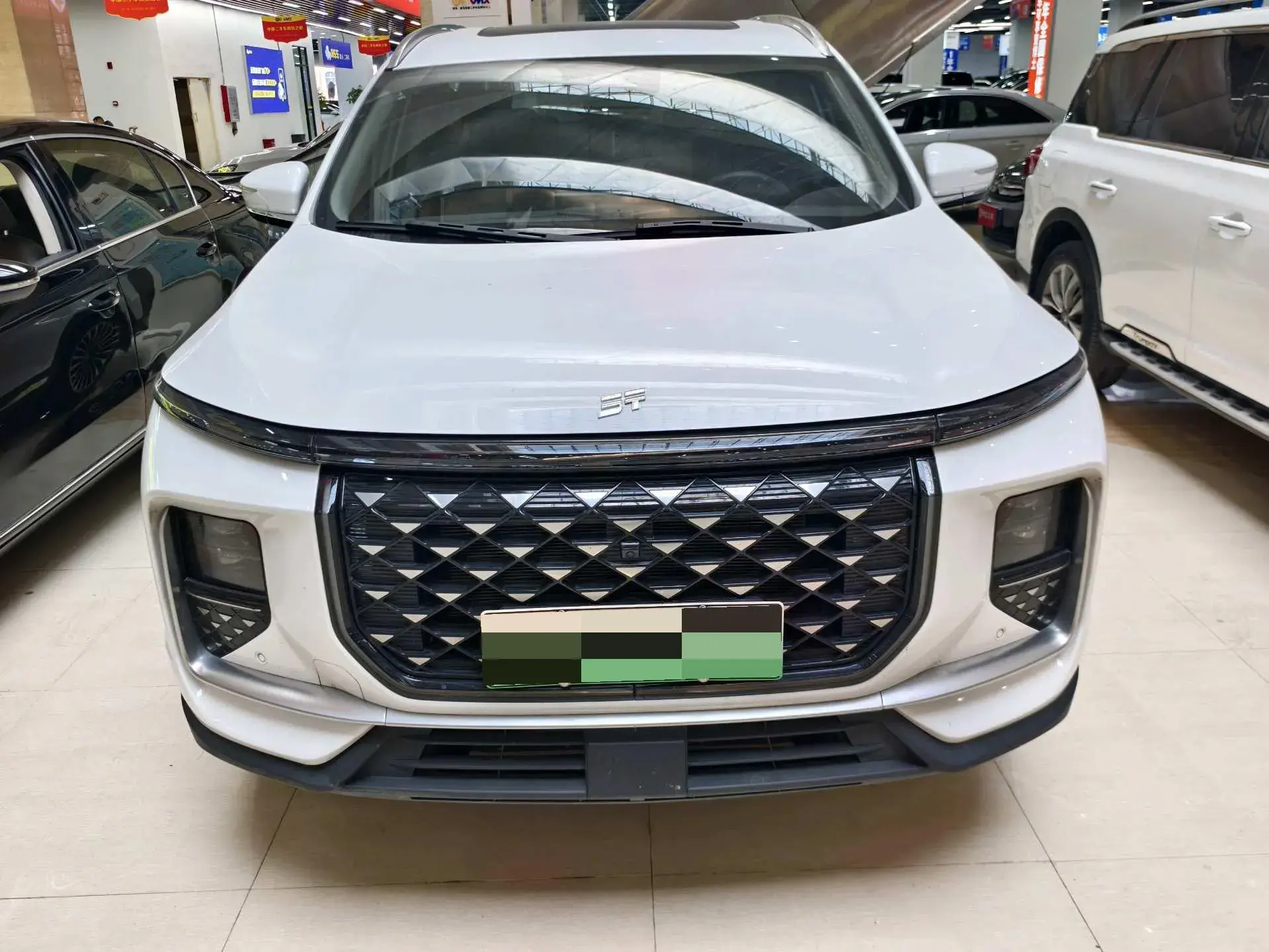 2023 JETOUR X70 thumbnail 2