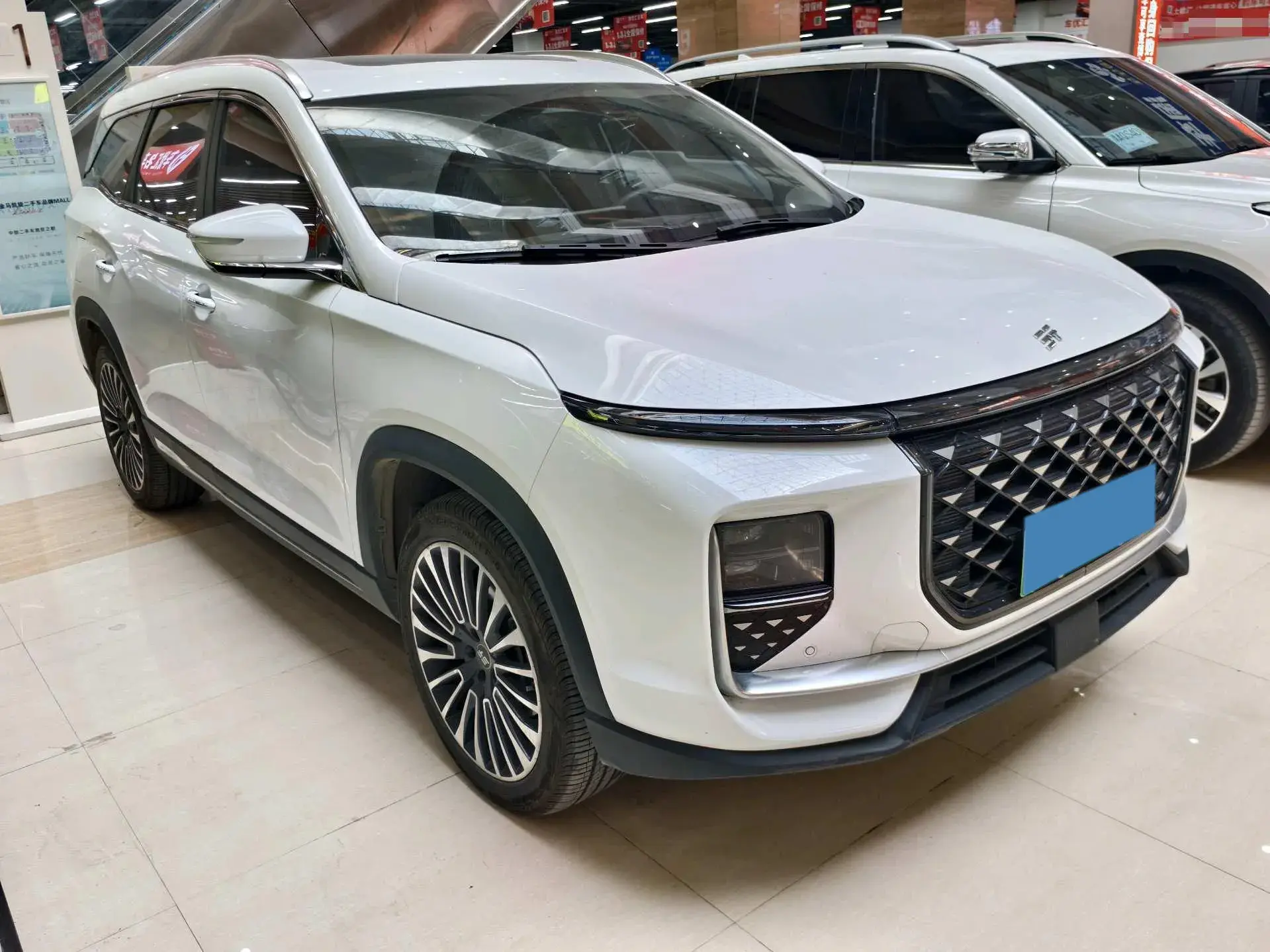 2023 JETOUR X70 thumbnail 3