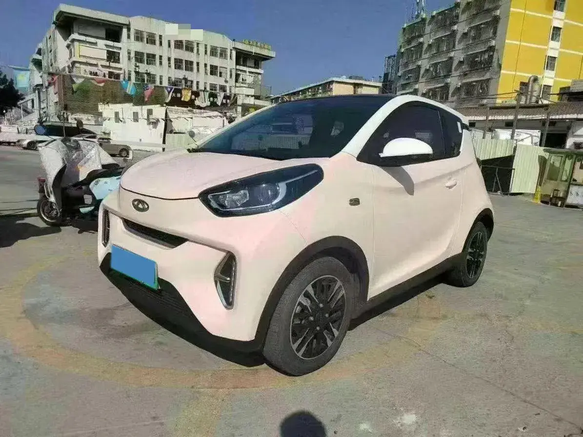 2022 CHERY LITTLE view 1