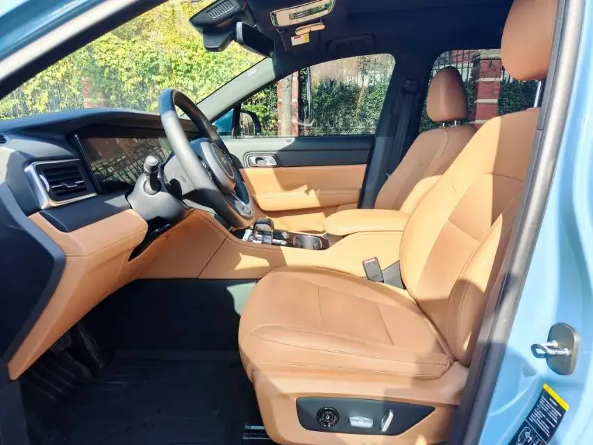 2021 LI ONE thumbnail 4