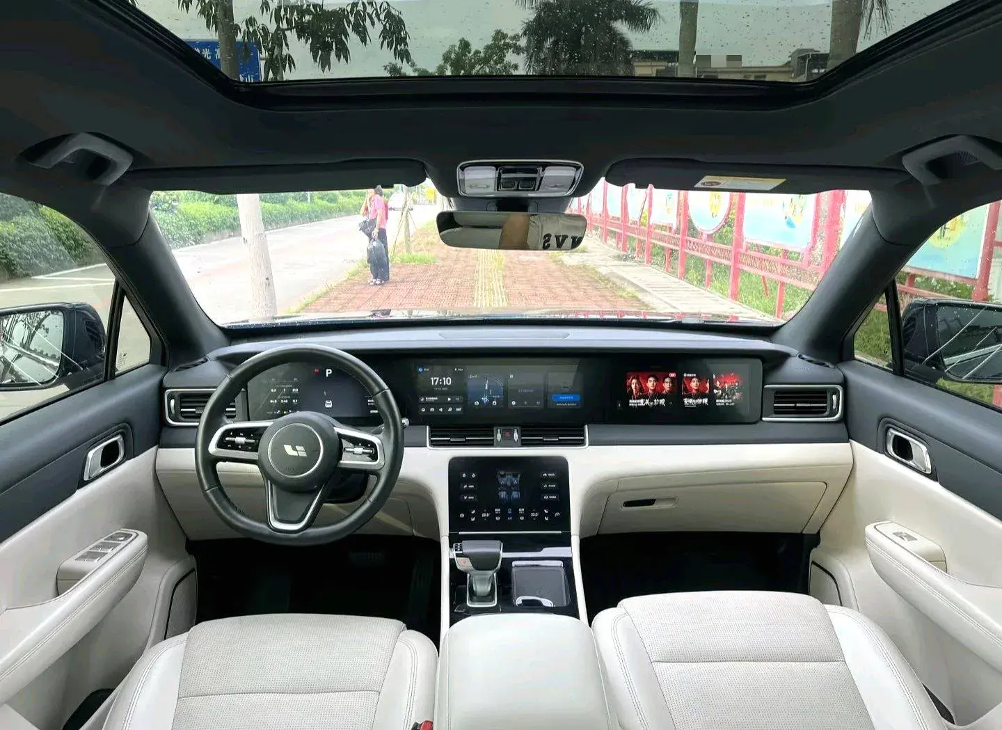 2021 LI ONE thumbnail 4