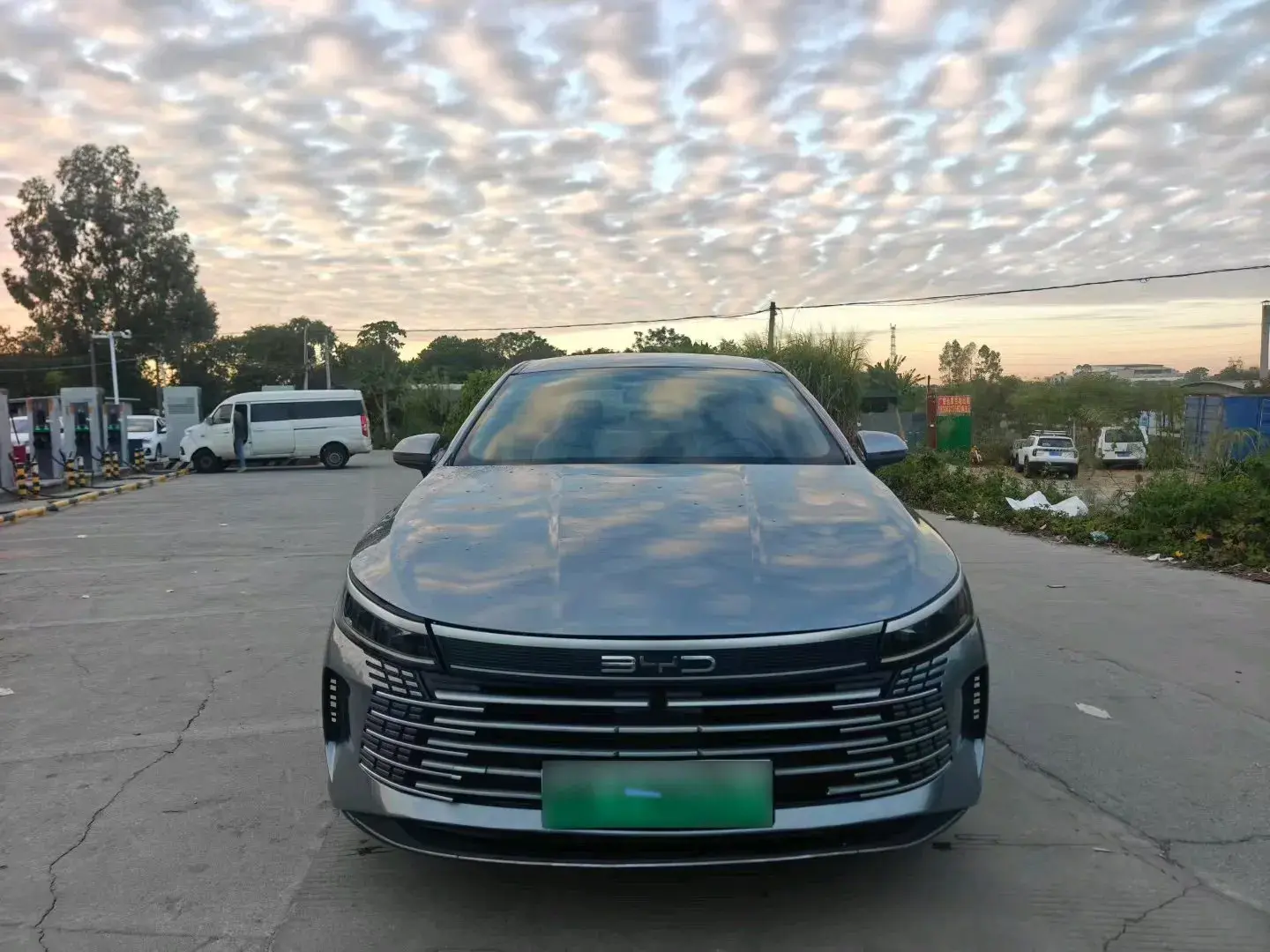 2022 BYD DESTROYER thumbnail 2