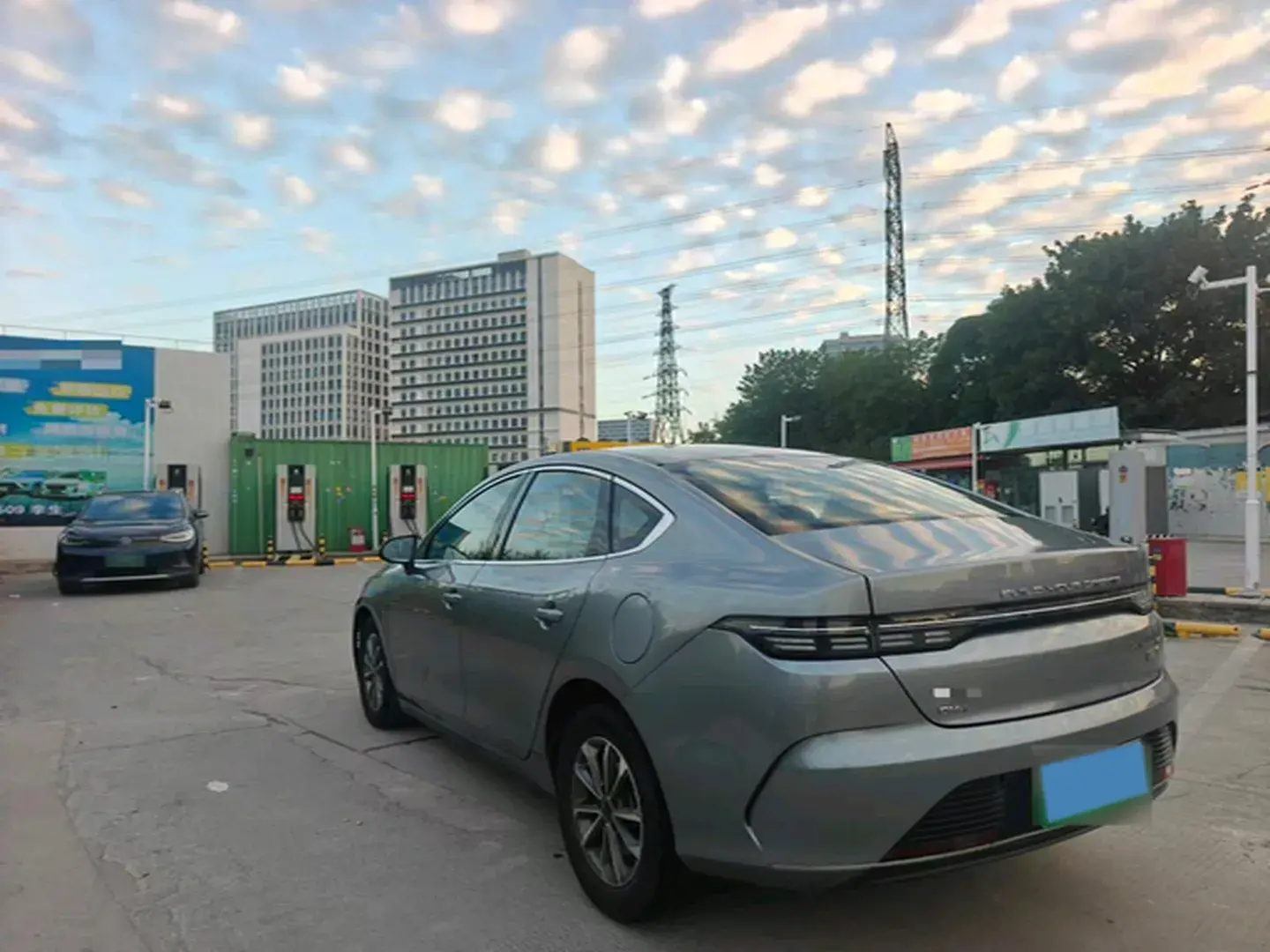 2022 BYD DESTROYER thumbnail 4