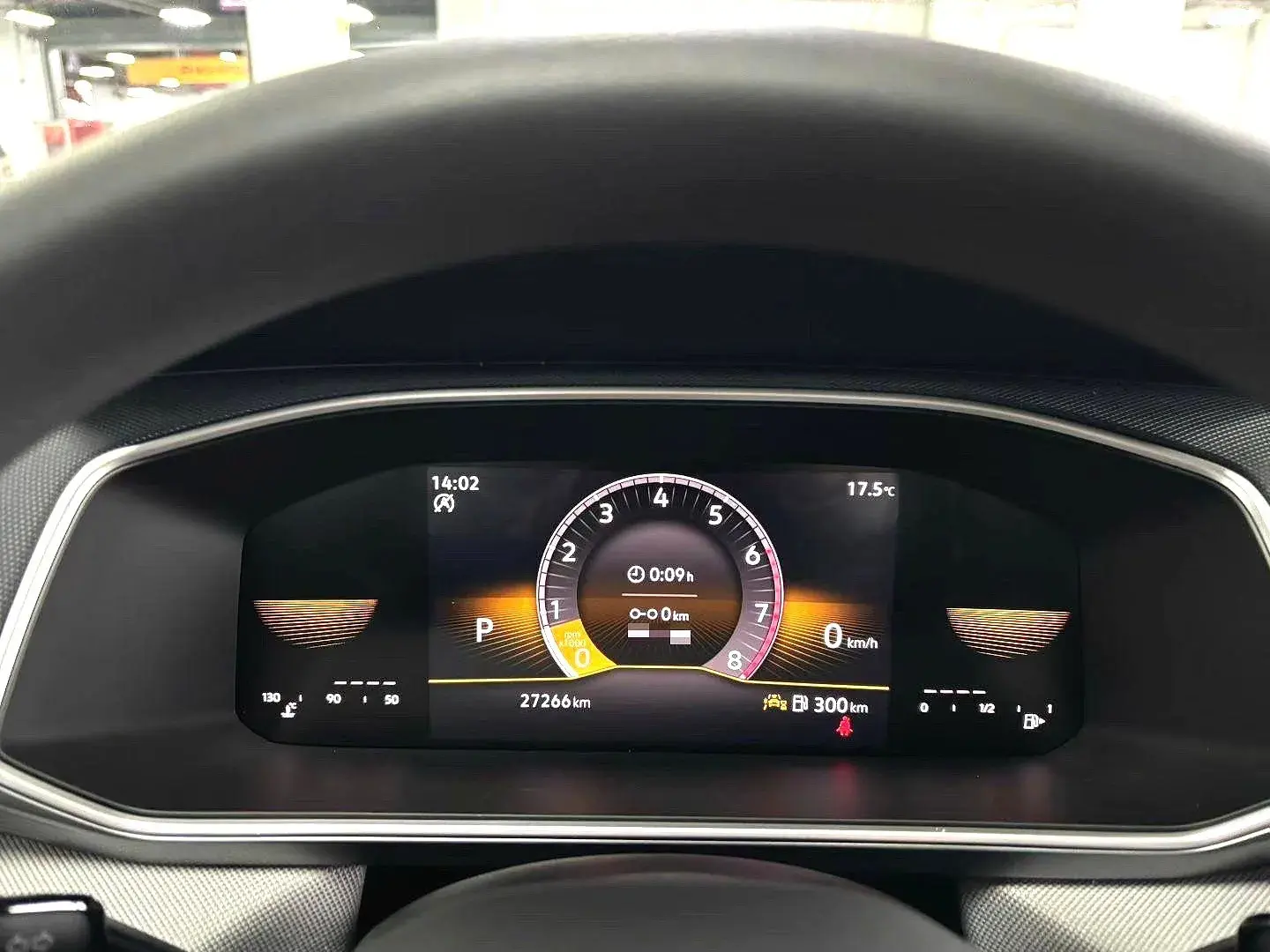 2023 VOLKSWAGEN THARU thumbnail 4